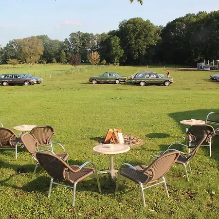 Landhotel Lowenbruch 호텔 3*