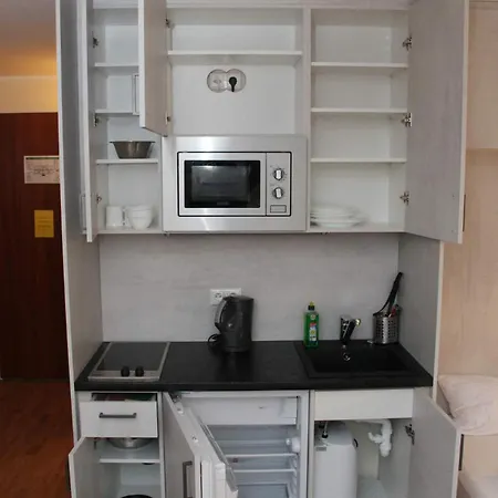 Landhotel Lowenbruch 로벤브루흐