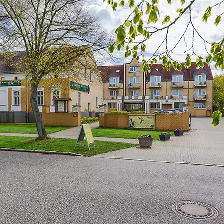 Landhotel Lowenbruch