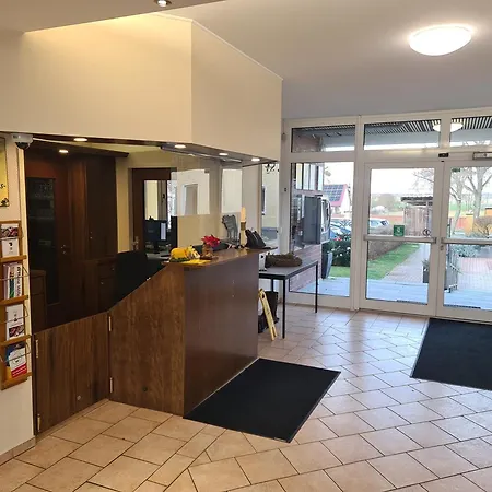 Landhotel Lowenbruch 3*