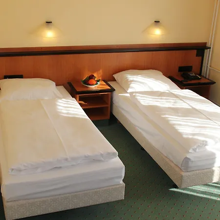 Landhotel Lowenbruch