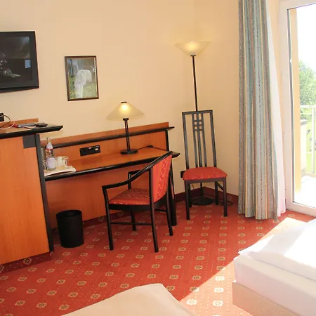 호텔 Landhotel Lowenbruch