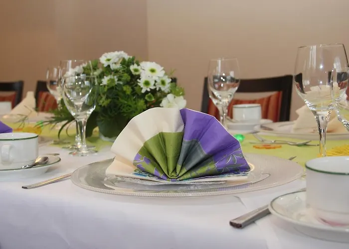 Hotell Landhotel Lowenbruch Löwenbruch