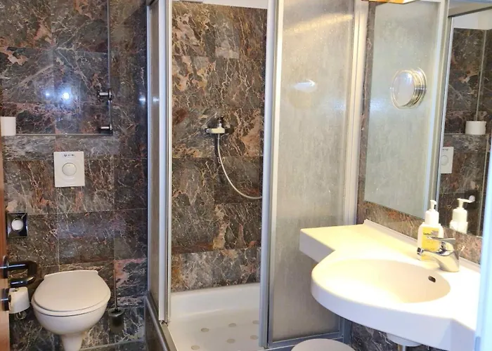 Landhotel Lowenbruch Hotell 3*