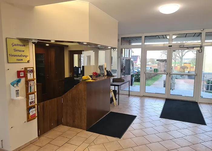 Landhotel Lowenbruch 3*