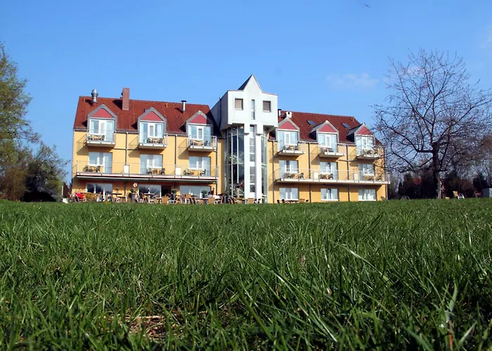 Landhotel Lowenbruch Löwenbruch