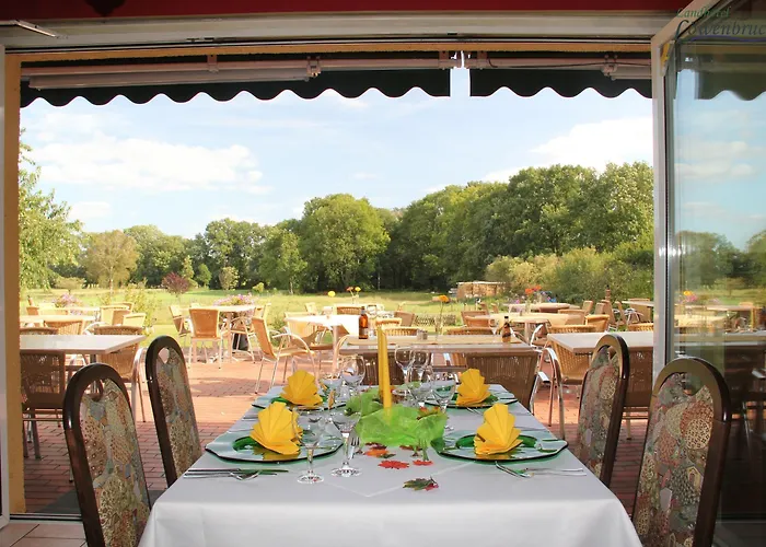 Landhotel Lowenbruch 3*