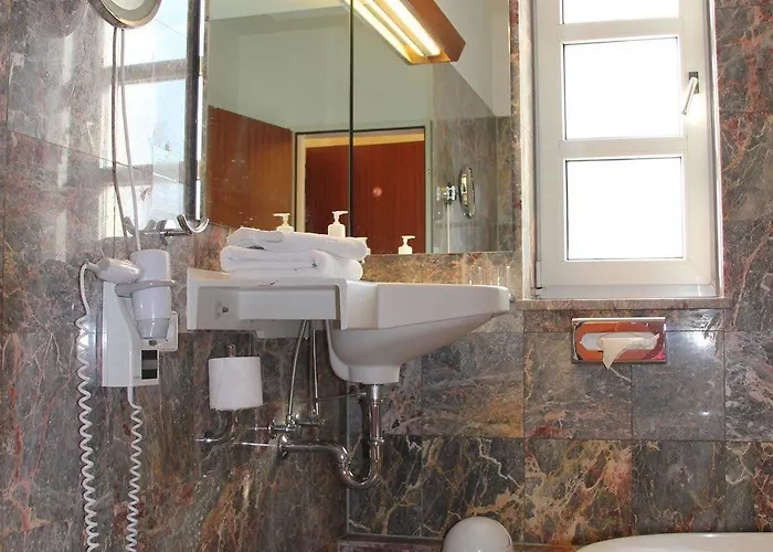 Landhotel Lowenbruch Hotell Löwenbruch